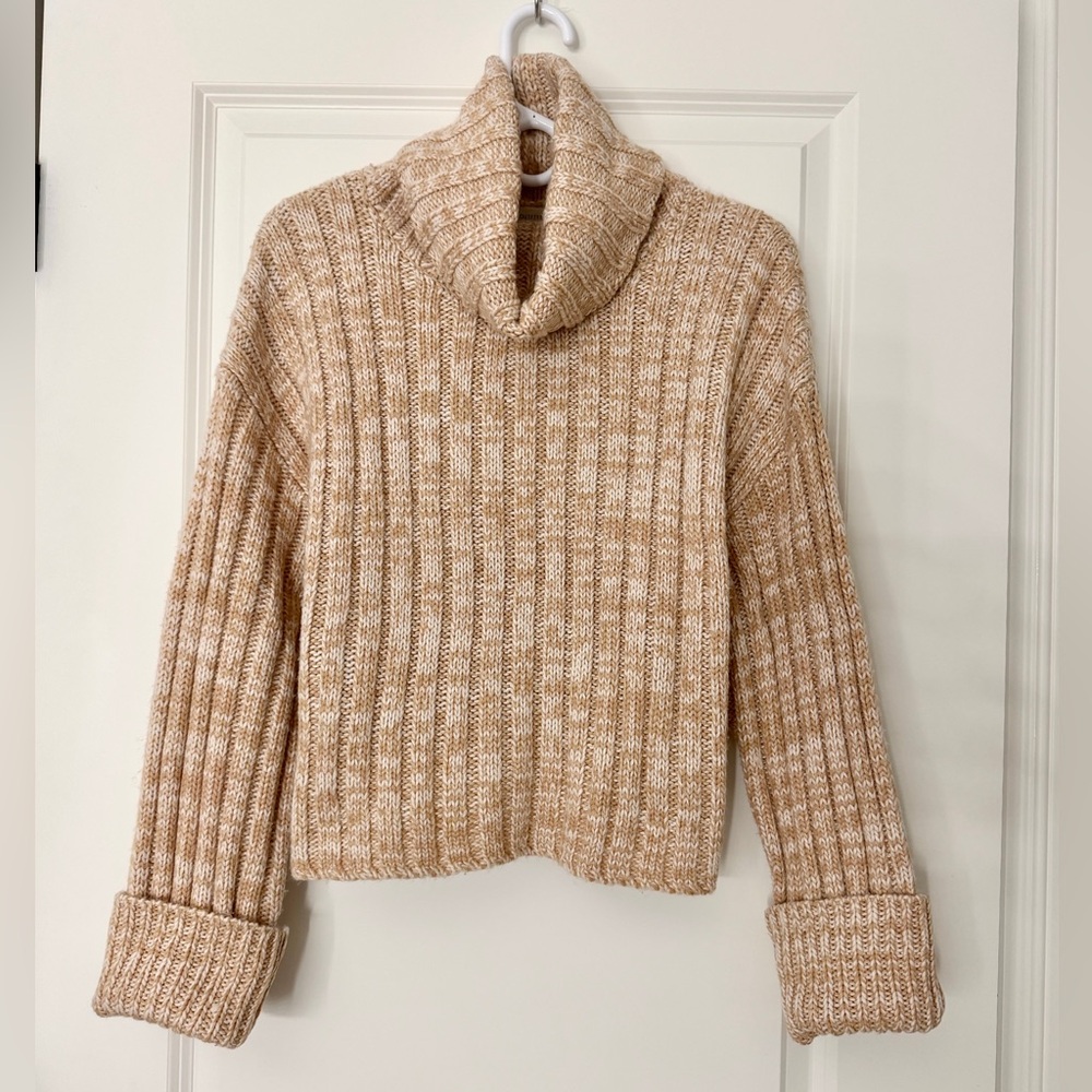 Urban Outfitters Turtleneck Chunky Knit Sweater Ribbed Tan NWOT